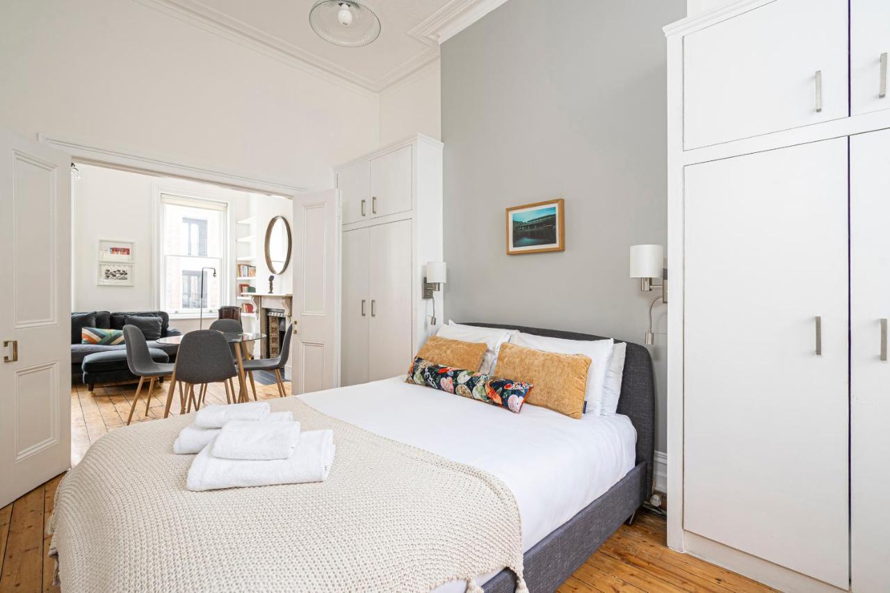 Chic Apartment Near Kensington Palace لندن المظهر الخارجي الصورة