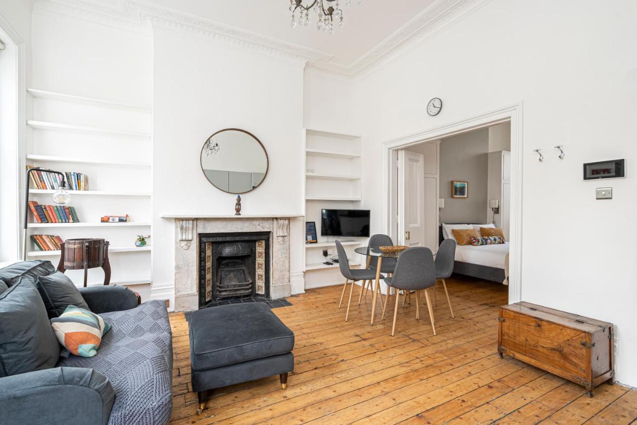 Chic Apartment Near Kensington Palace لندن المظهر الخارجي الصورة
