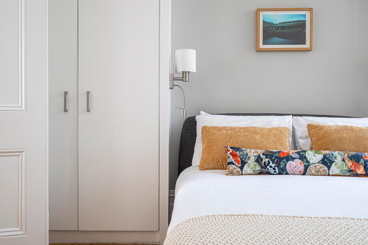Chic Apartment Near Kensington Palace لندن المظهر الخارجي الصورة