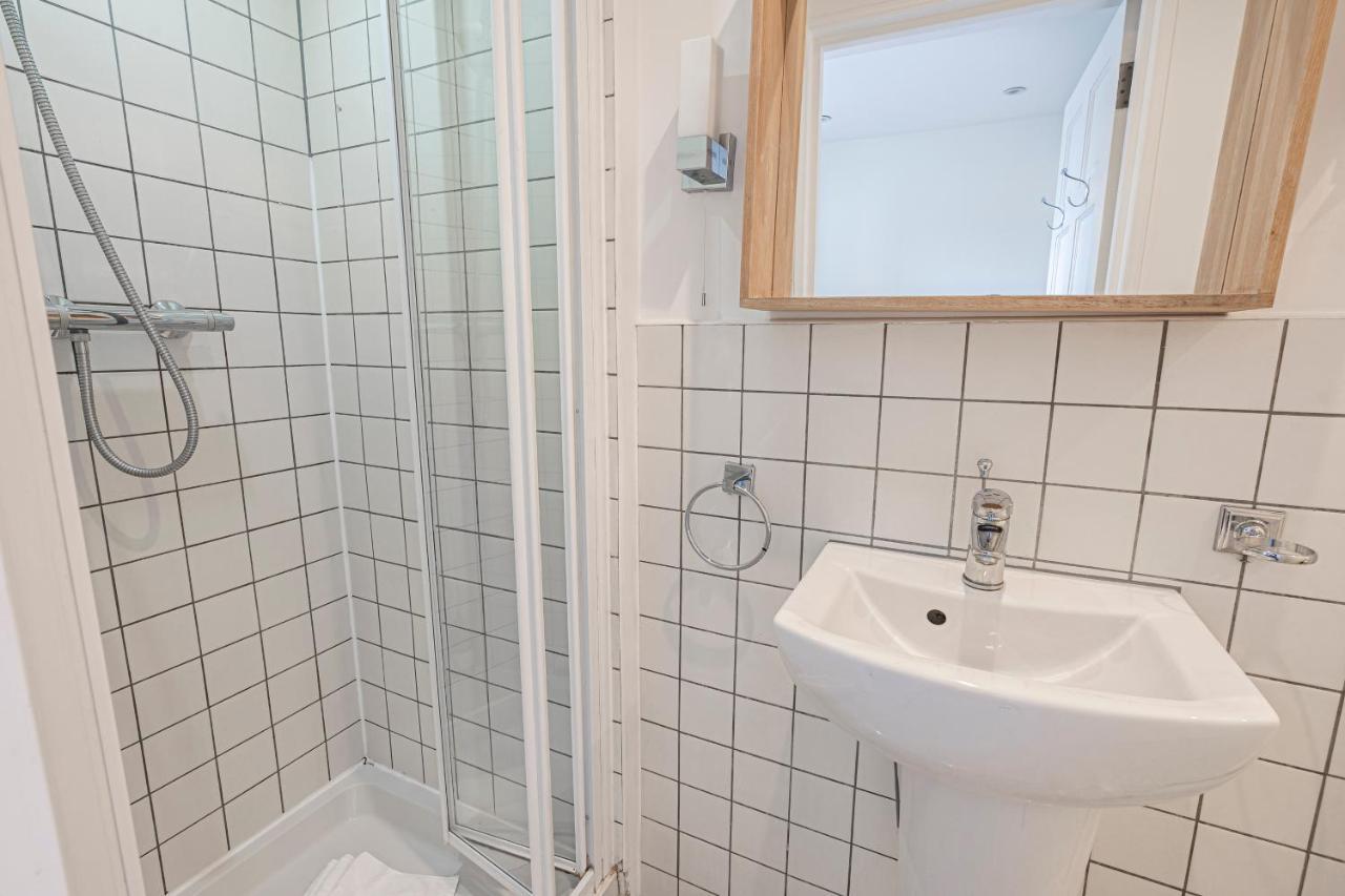 Chic Apartment Near Kensington Palace لندن المظهر الخارجي الصورة