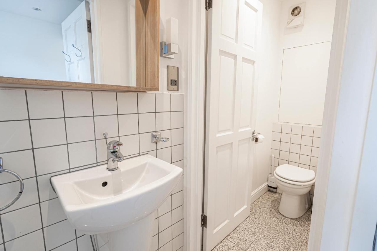 Chic Apartment Near Kensington Palace لندن المظهر الخارجي الصورة